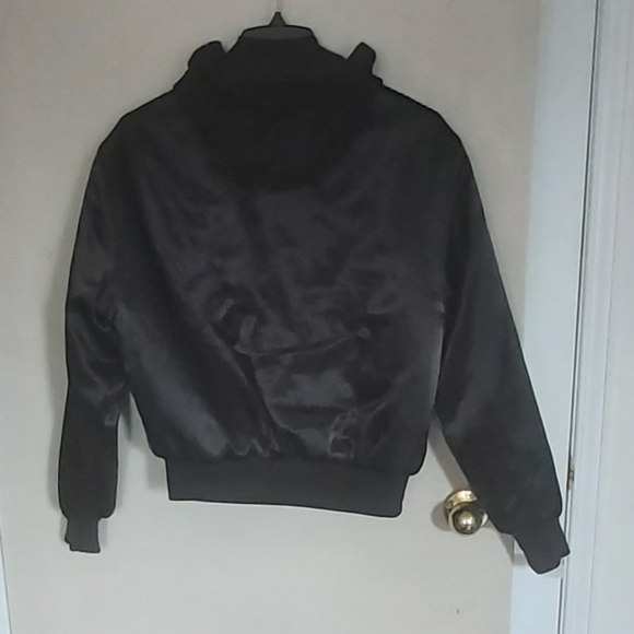 Love pink bomber jacket 😍 - Picture 5 of 5